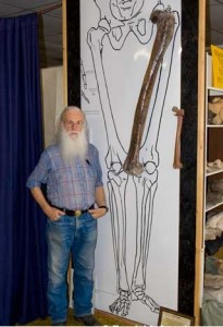 Joe Taylor & giant